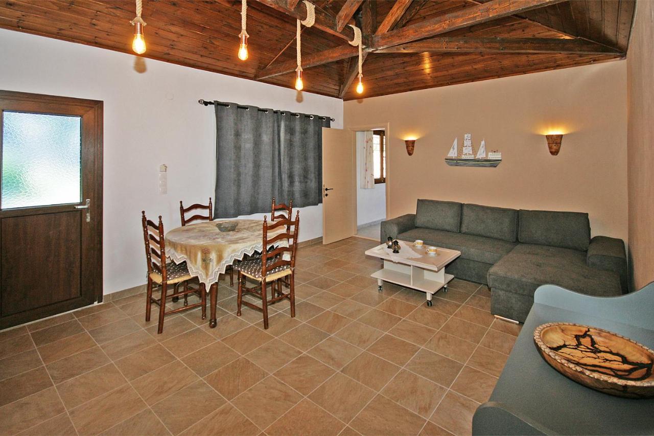 Efi'S Home Vourvourou Bagian luar foto